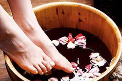 泡腳的最佳時間 泡腳泡多長時間最好