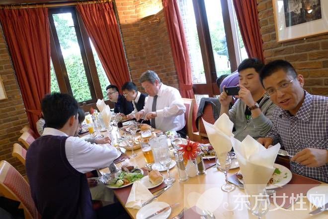 吃西餐的十大基本禮儀 西餐就餐禮儀常識(shí)