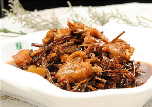 揭茶樹(shù)菇的營(yíng)養(yǎng)價(jià)值 健脾止瀉抗癌防癌