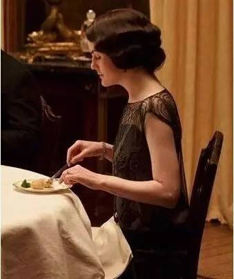 揭密那些不為人知的西餐刀叉禮儀