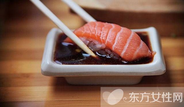 生抽和老抽的區(qū)別是什么  生抽和老抽哪個(gè)好