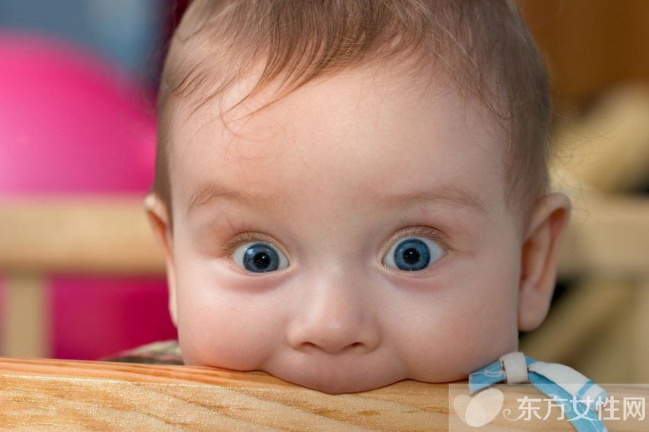 寶寶幾個(gè)月長(zhǎng)牙 出現(xiàn)這些情況媽媽一定不能馬虎