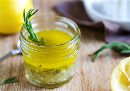 迷迭香的功效與作用 有助于提高青少年的記憶力