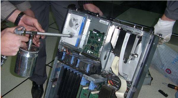 怎么清理電腦灰塵 8個步驟輕松處理