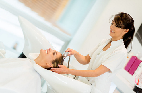 多長時間洗一次頭 發(fā)質不同次數(shù)不盡相同