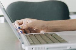 怎樣預(yù)防電腦輻射 預(yù)防電腦輻射的有效方法