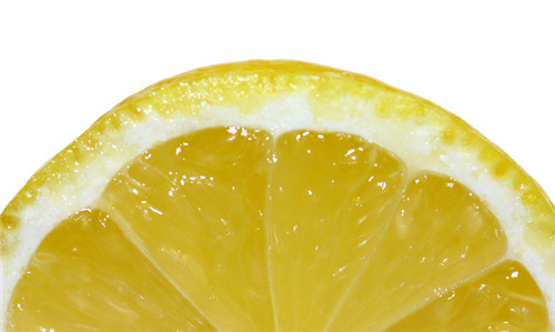 揭檸檬的17種妙用方法 趕緊學(xué)起來