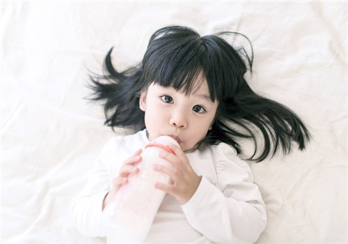 牛奶應(yīng)該什么時候喝才能增加吸收