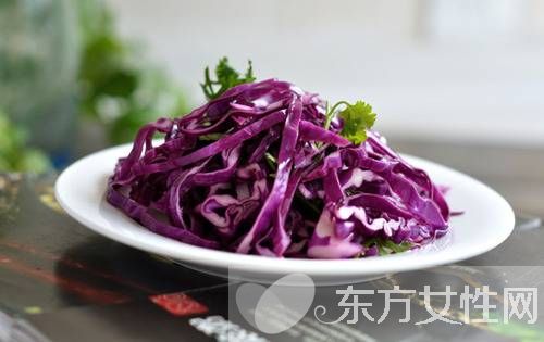 紫甘藍(lán)的營(yíng)養(yǎng)價(jià)值 推薦8種鮮嫩紫甘藍(lán)的做法