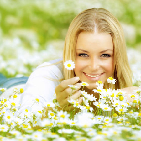 春天花粉過(guò)敏怎么辦 盡量少 沾花惹草