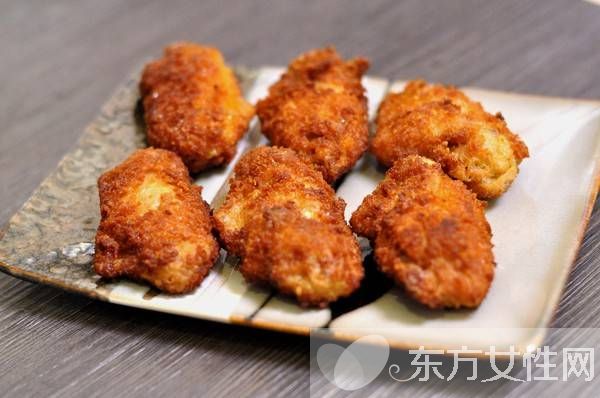 油炸食品的危害有哪些  盤(pán)點(diǎn)油炸食品的 9宗罪