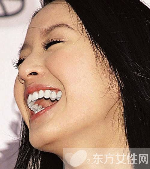 牙齒發(fā)黃的原因是什么 怎樣讓牙齒變白小竅門