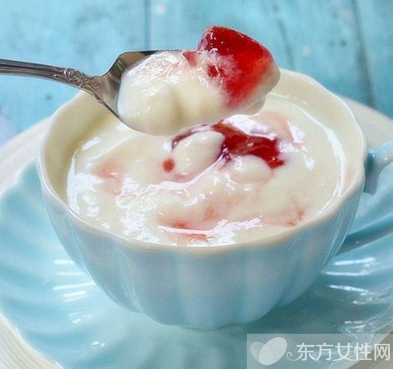 喝酸奶的最佳時間段 女人喝酸奶勝過喝牛奶哦