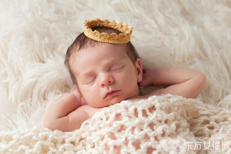 為什么新生兒睡覺會發(fā)出聲音 這些情況需注意
