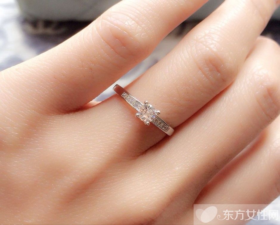 女生戒指戴法的含義 戴錯戒指會引起很多誤會的哦