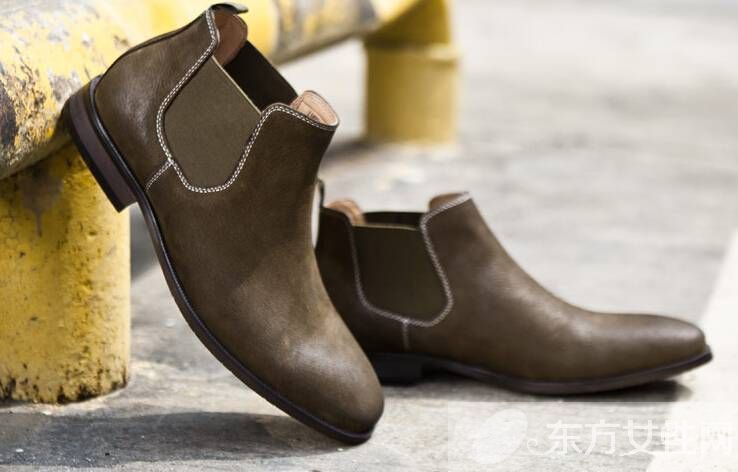 磨砂皮鞋如何清洗 磨砂皮鞋保養(yǎng)須知