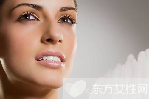 10招快速美白牙齒的方法 多吃含高維C水果也可美白