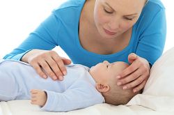 新生兒發(fā)熱怎么辦 這些快速退燒方法趕快存起來