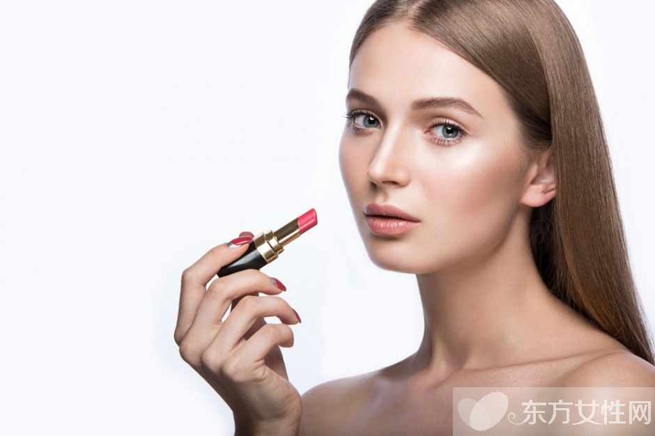 日常唇部怎么護理 這些唇部護理方法趕緊收起來
