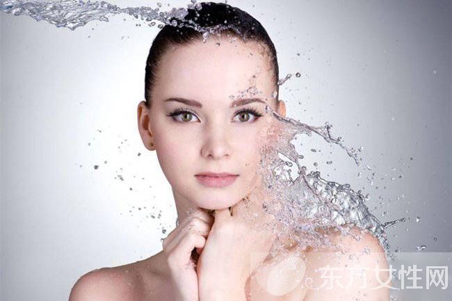 皮膚美容知識 排毒加補(bǔ)水肌膚會越來越好哦