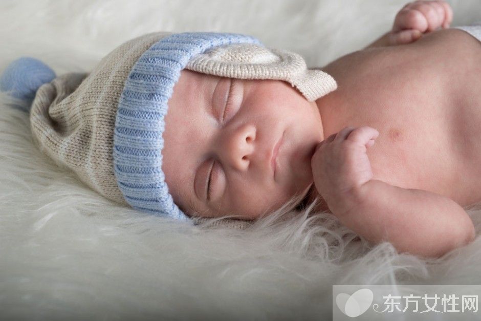 為什么新生兒睡覺會發(fā)出聲音 這些情況需注意