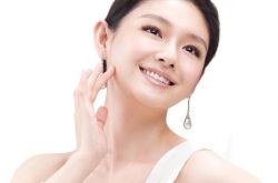 脖子美白小竅門(mén) 這些食物讓你吃出天然美白肌膚