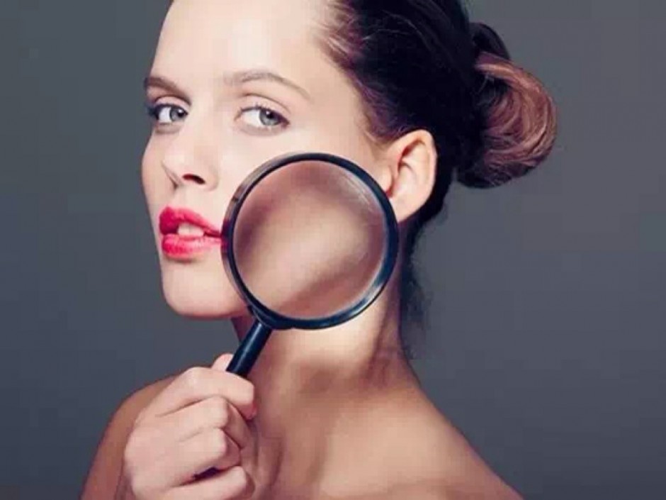 如何對(duì)自己的皮膚進(jìn)行膚質(zhì)判斷