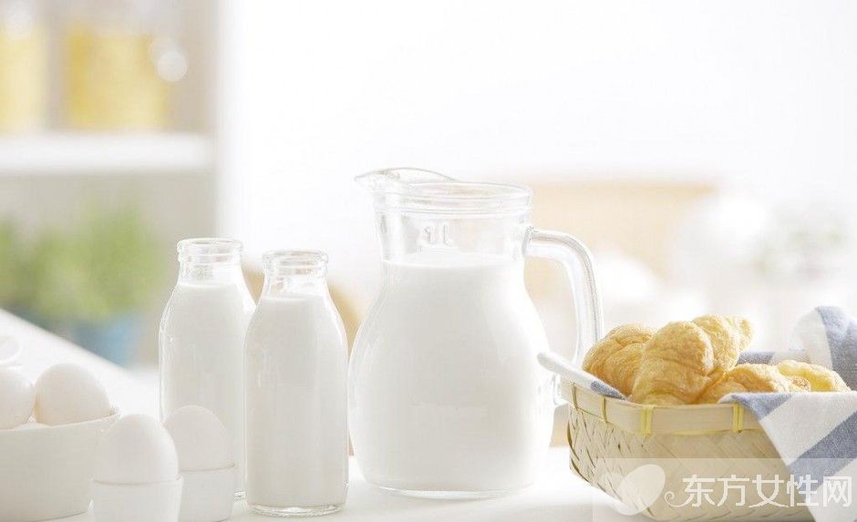 空腹喝牛奶好嗎 喝牛奶的好處你了解多少