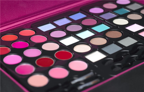 春季護膚小常識 內(nèi)外兼修是關(guān)鍵