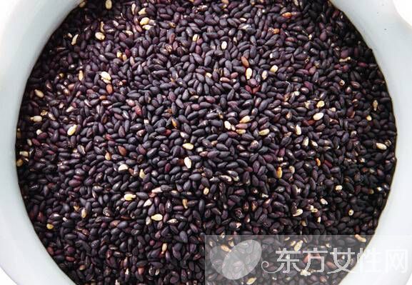 黑芝麻怎么吃最好 常吃黑芝麻可以提高生孕能力哦
