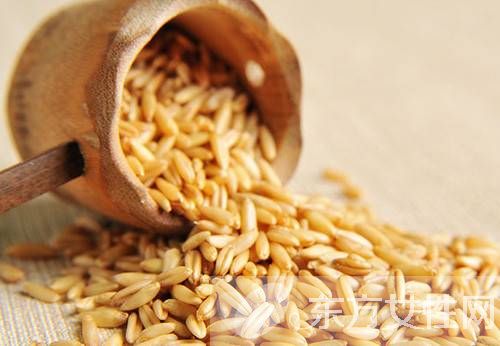 燕麥的功效與作用 常吃燕麥有美白淡斑的效果哦