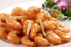 蝦和什么不能一起吃 出現(xiàn)這些反應一定要及時就醫(yī)