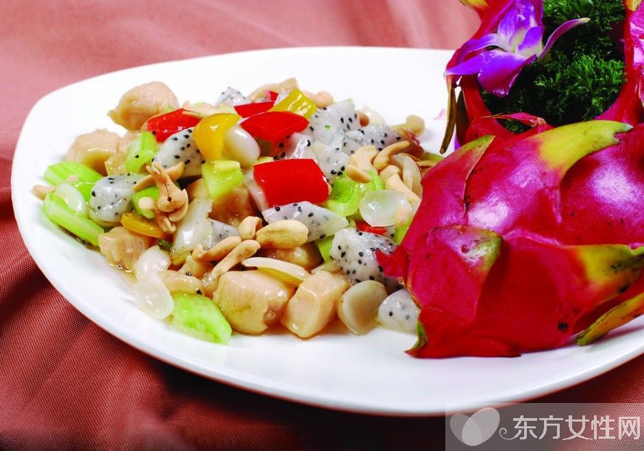 火龍果的功效與作用 這些火龍果的美味吃法你試過(guò)嗎