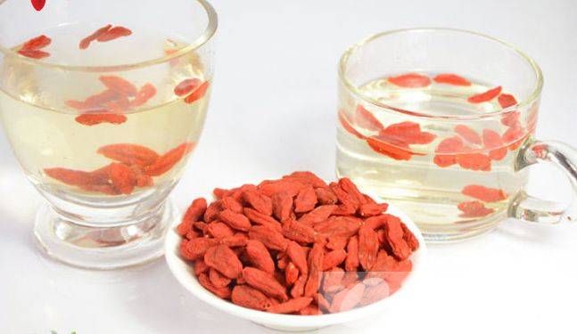 枸杞返潮了怎么辦 這些補(bǔ)救方法非常管用哦