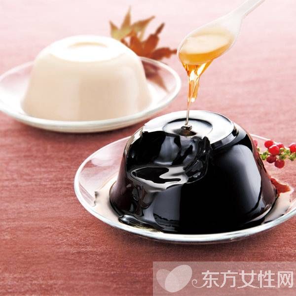 龜苓膏的功效及作用 龜苓膏吃多了小心加重痛經(jīng)