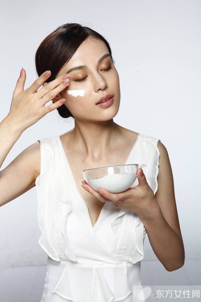 珍珠粉能美白嗎 小心這些美容誤區(qū)使你變丑