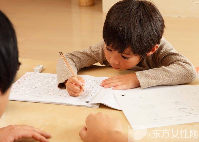 幼兒健康飲食小常識 幼兒有根據(jù)不同階段的飲食需求