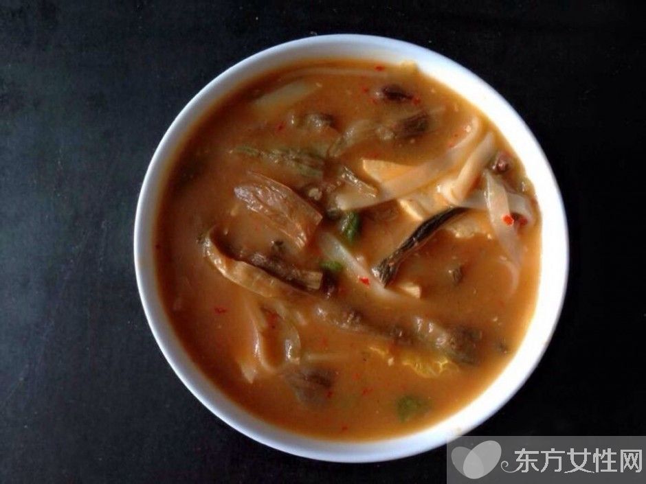 野蕨菜的營養(yǎng)價(jià)值 這些美味做法你嘗試過嗎