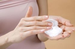 手部護(hù)理方法推薦?。模桑偃粘Ｊ置谱鞣椒ㄍ扑]