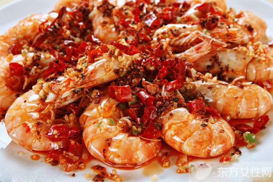 蝦和什么不能一起吃 出現(xiàn)這些反應(yīng)一定要及時(shí)就醫(yī)