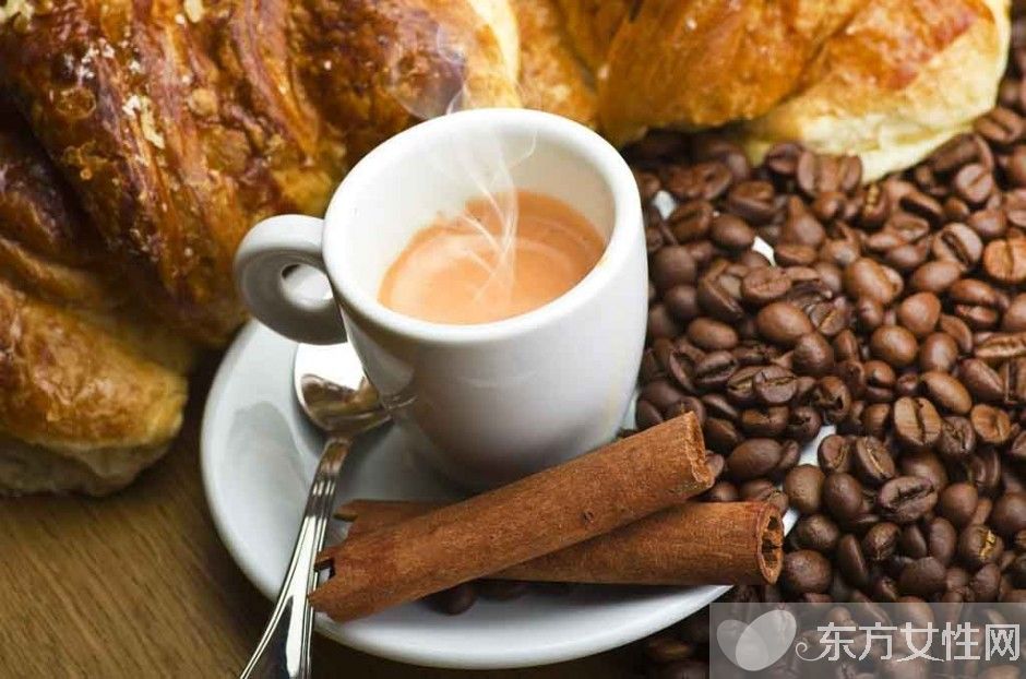 喝咖啡的好處與壞處 常喝咖啡小心導(dǎo)致骨質(zhì)疏松