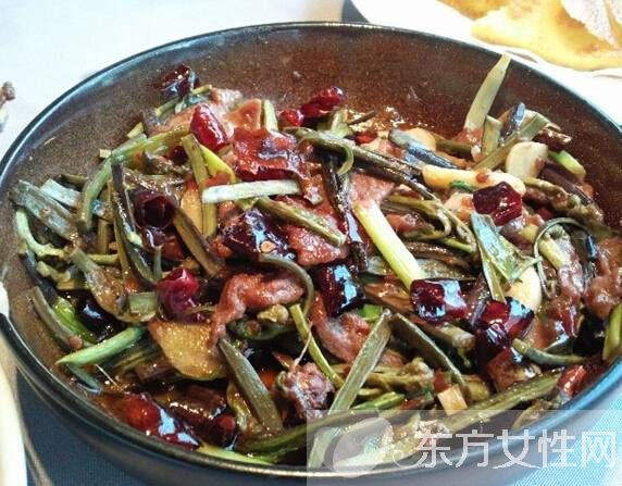 野蕨菜的營養(yǎng)價(jià)值 這些美味做法你嘗試過嗎