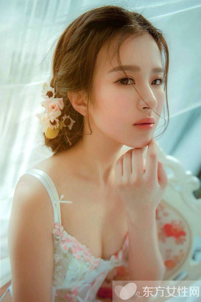 治療額頭痤瘡的方法推薦 吃出來(lái)的美麗秘訣