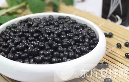 治療額頭痤瘡的方法推薦 吃出來(lái)的美麗秘訣