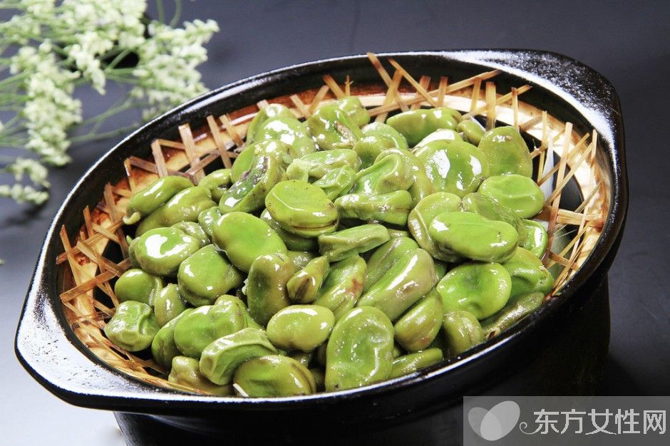蠶豆的功效與作用及禁忌 蠶豆?fàn)I養(yǎng)美味做法推薦