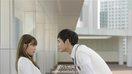 別再把我當(dāng)兄弟 5妙招讓他把你當(dāng)異性看