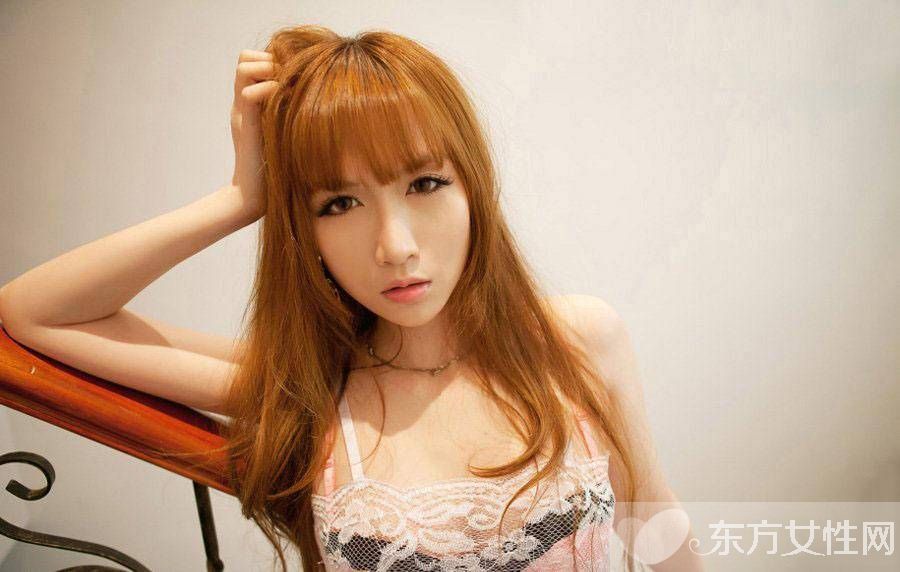 鄉(xiāng)村艷福讓人欲罷不能 激情鄉(xiāng)野奪了她的清白之身