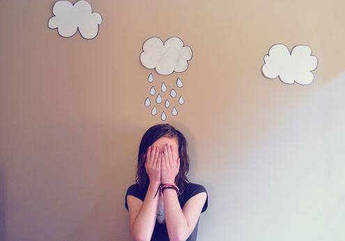 失戀必經(jīng)階段 要怎么做才能忘記失戀痛苦