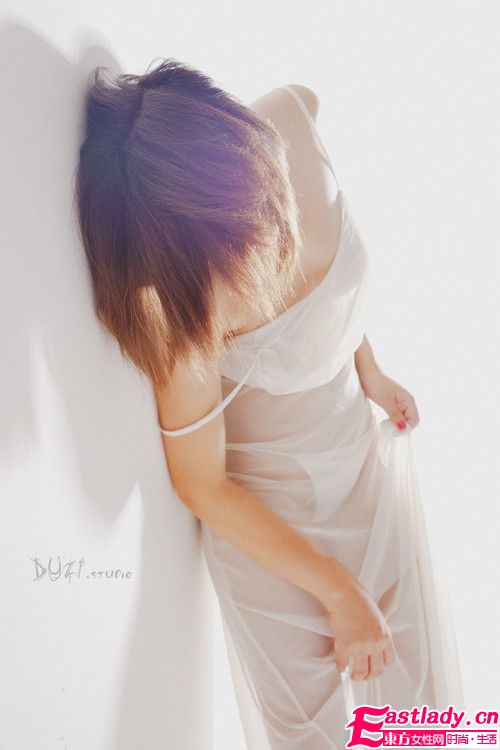 老公和女人調(diào)情把我當(dāng)空氣