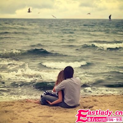 醉酒后男上司開始親我的頸脖